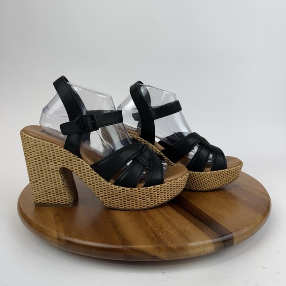 Kork-Ease Shoes - New NWOB Korks Kork-Ease Dee Faux Leather Woven Block Heels Sandals Size 11 M‎